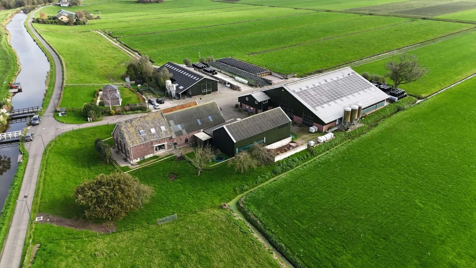 Boerderij Berg luchtfoto